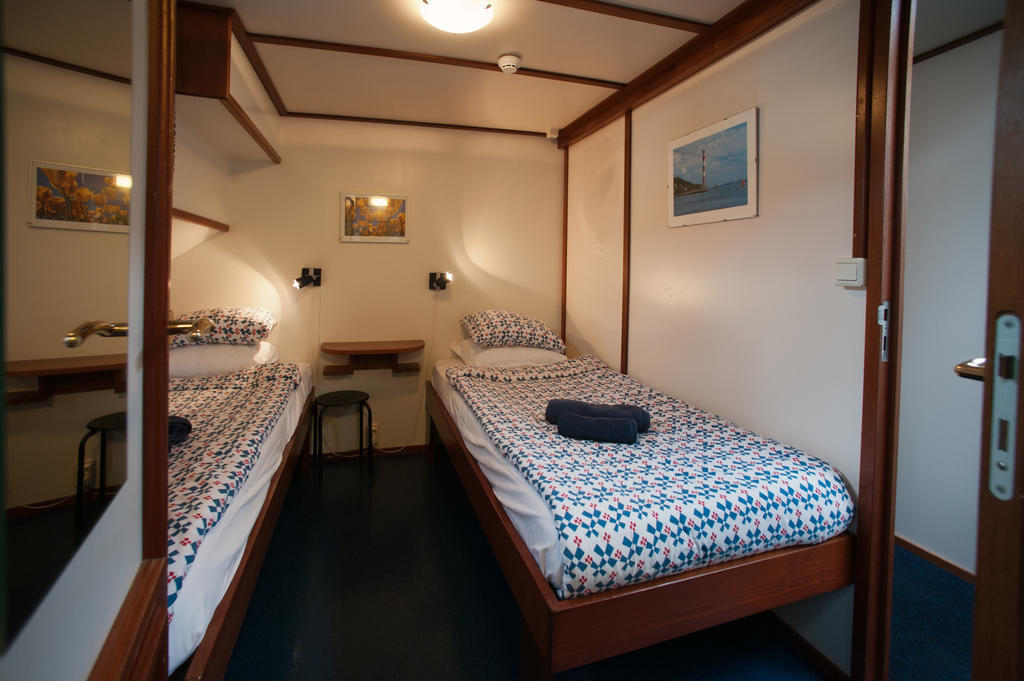 Hotelboot Sarah Амстердам Стая снимка